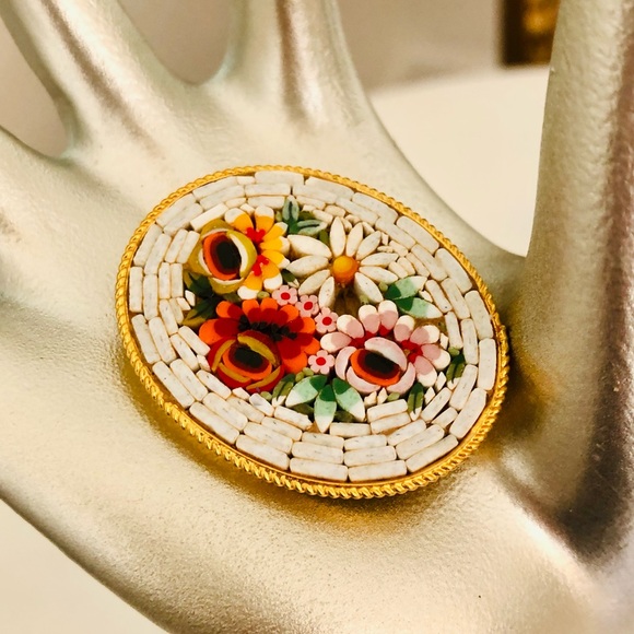 Vintage MicroMosaic Floral Brooch - Picture 3 of 11